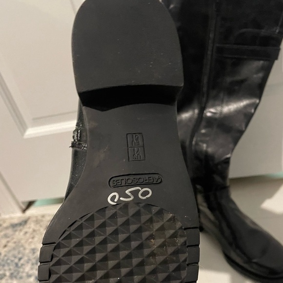 Black Boots - Picture 5 of 5